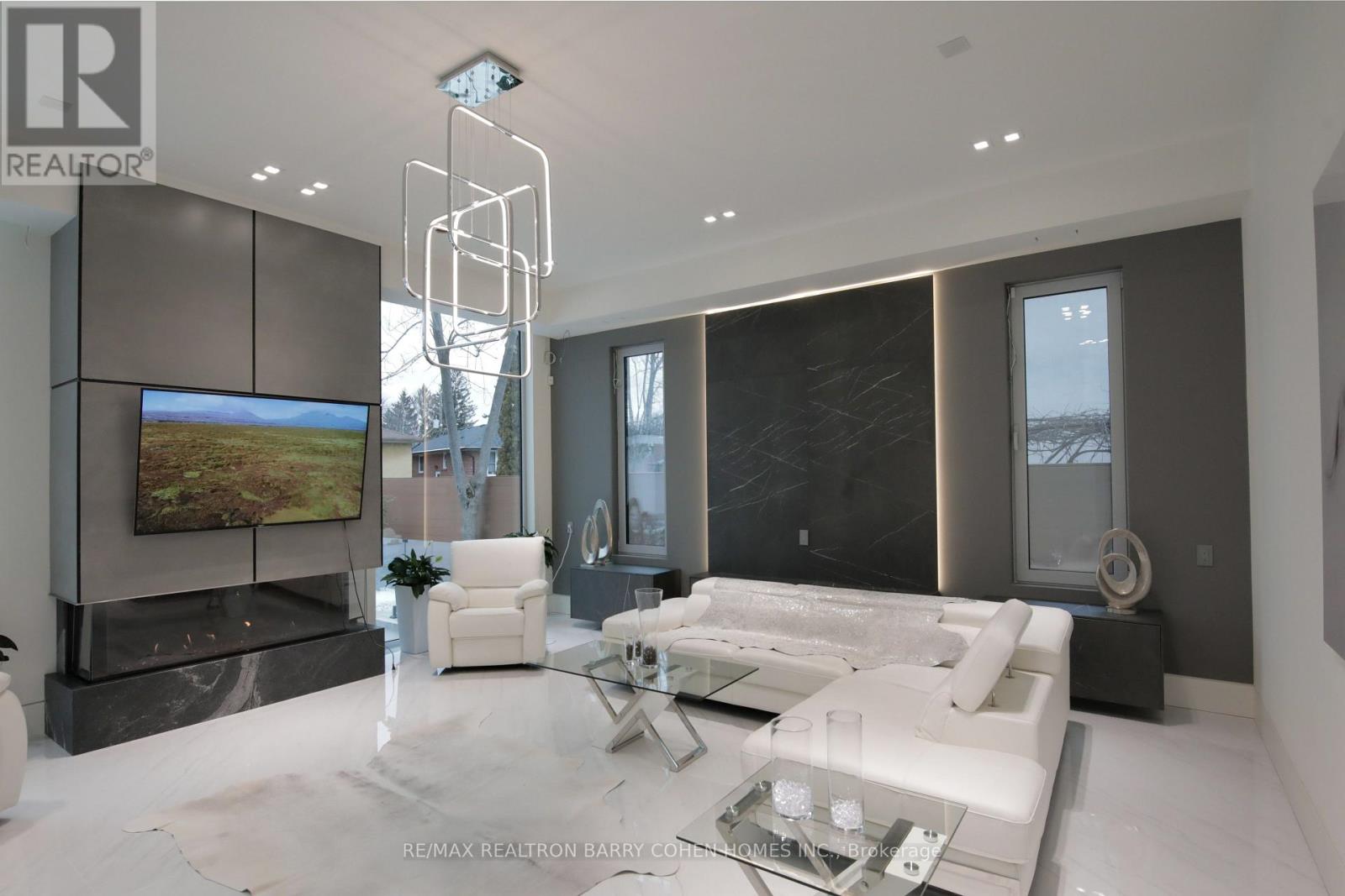 8 Cadmus Road, Toronto, Ontario  M2M 2M4 - Photo 20 - C12874746