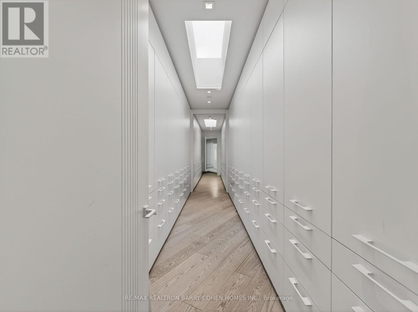 8 Cadmus Road, Toronto, Ontario  M2M 2M4 - Photo 27 - C12874746