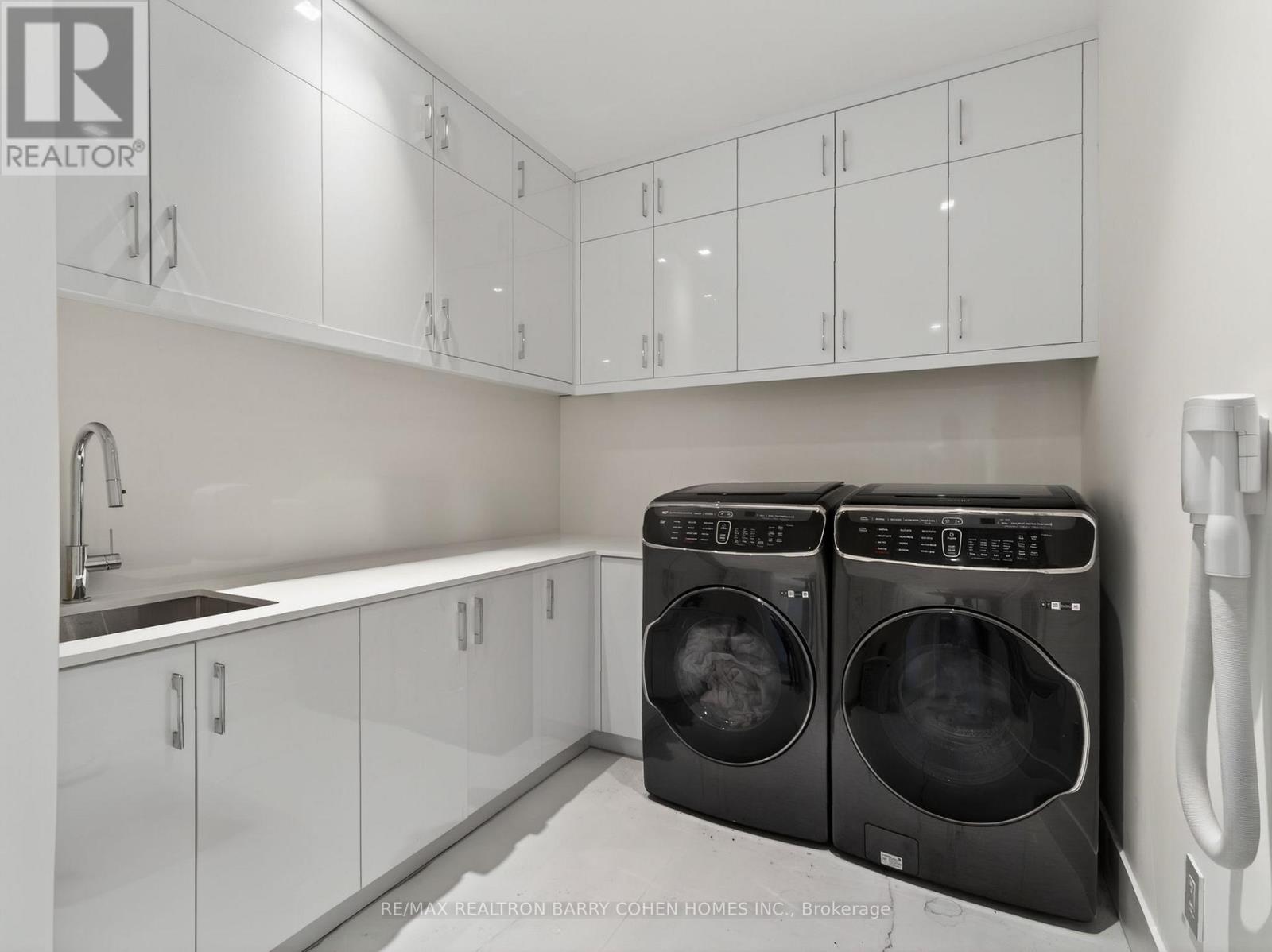 8 Cadmus Road, Toronto, Ontario  M2M 2M4 - Photo 32 - C12874746