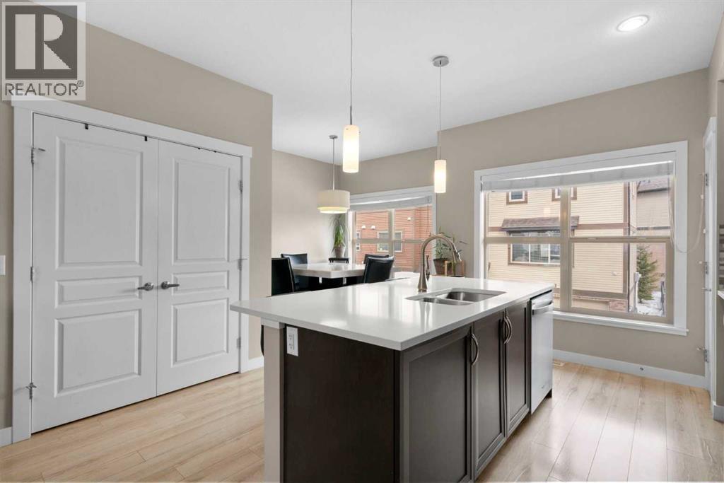 603, 32 Horseshoe Crescent, Cochrane, Alberta  T4C 2P4 - Photo 15 - A2287191