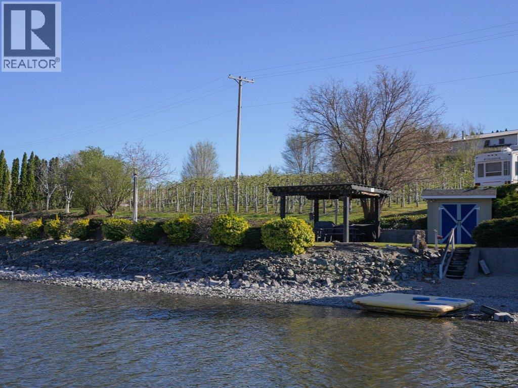 14807 89th Street, Osoyoos, British Columbia  V0H 1V2 - Photo 12 - 10382108