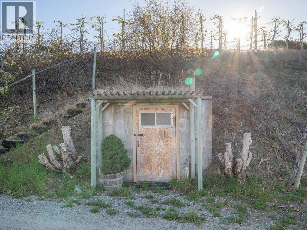 14807 89th Street, Osoyoos, British Columbia  V0H 1V2 - Photo 75 - 10382108