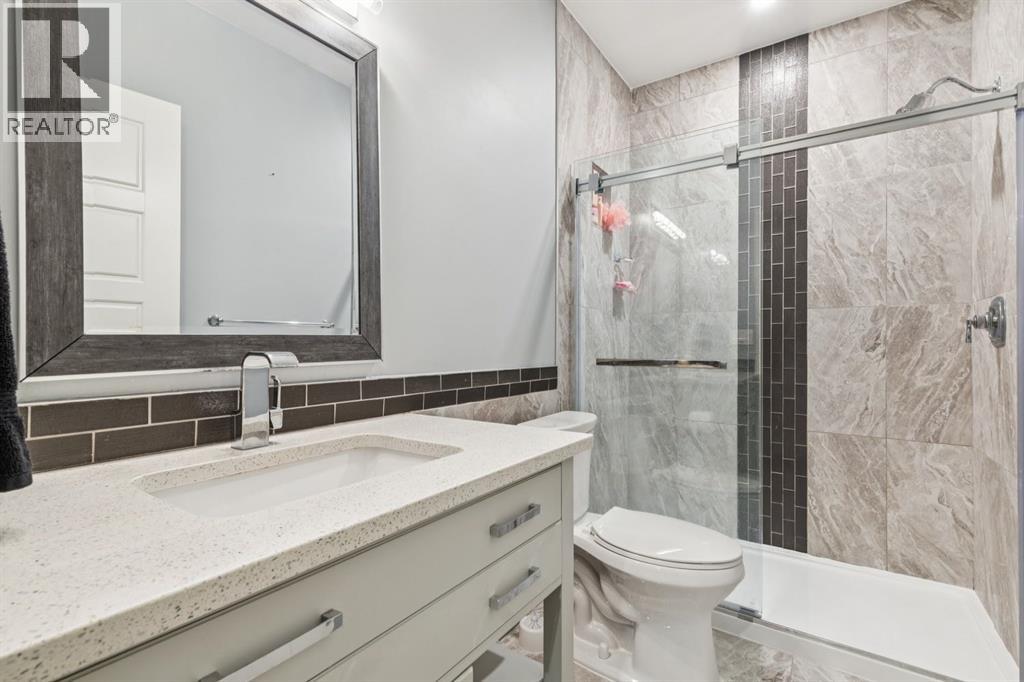 11 Aspen Vista Way Sw, Calgary, Alberta  T3H 0Y7 - Photo 36 - A2288325