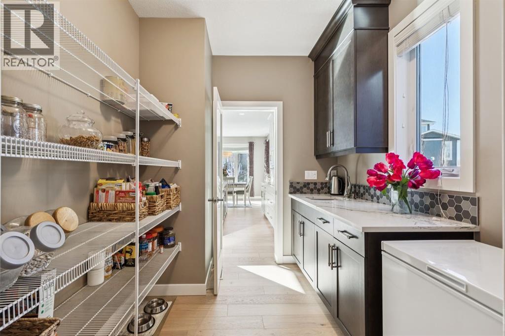 11 Aspen Vista Way Sw, Calgary, Alberta  T3H 0Y7 - Photo 14 - A2288325