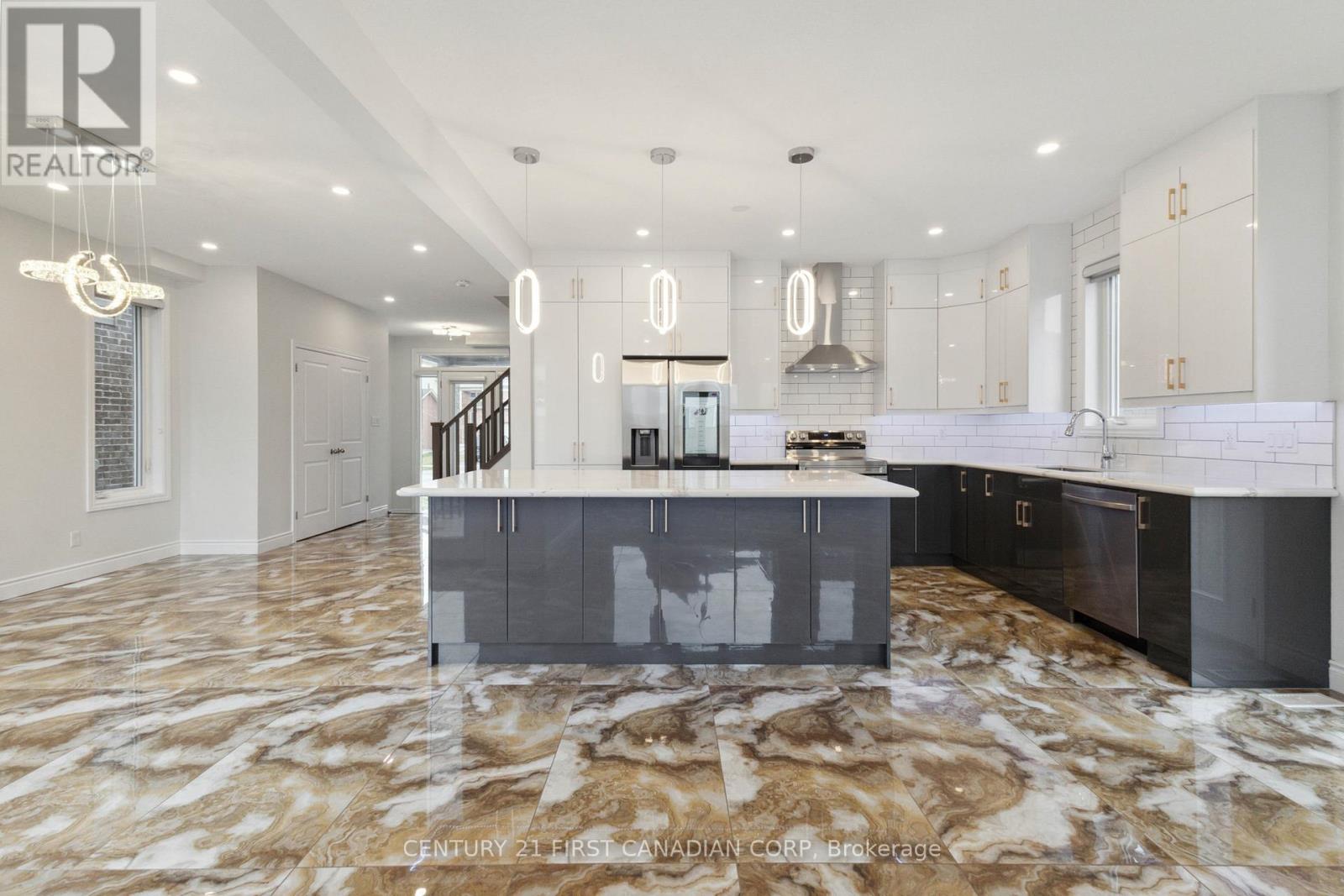 1707 Aukett Drive, London North, Ontario  N5X 0N2 - Photo 5 - X12990126