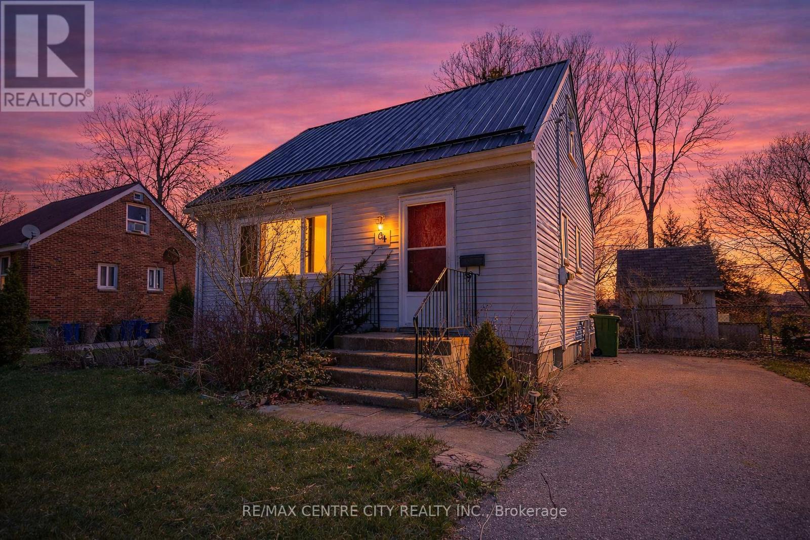 64 Dunkirk Drive, St. Thomas, Ontario  N5R 1S3 - Photo 5 - X12990140