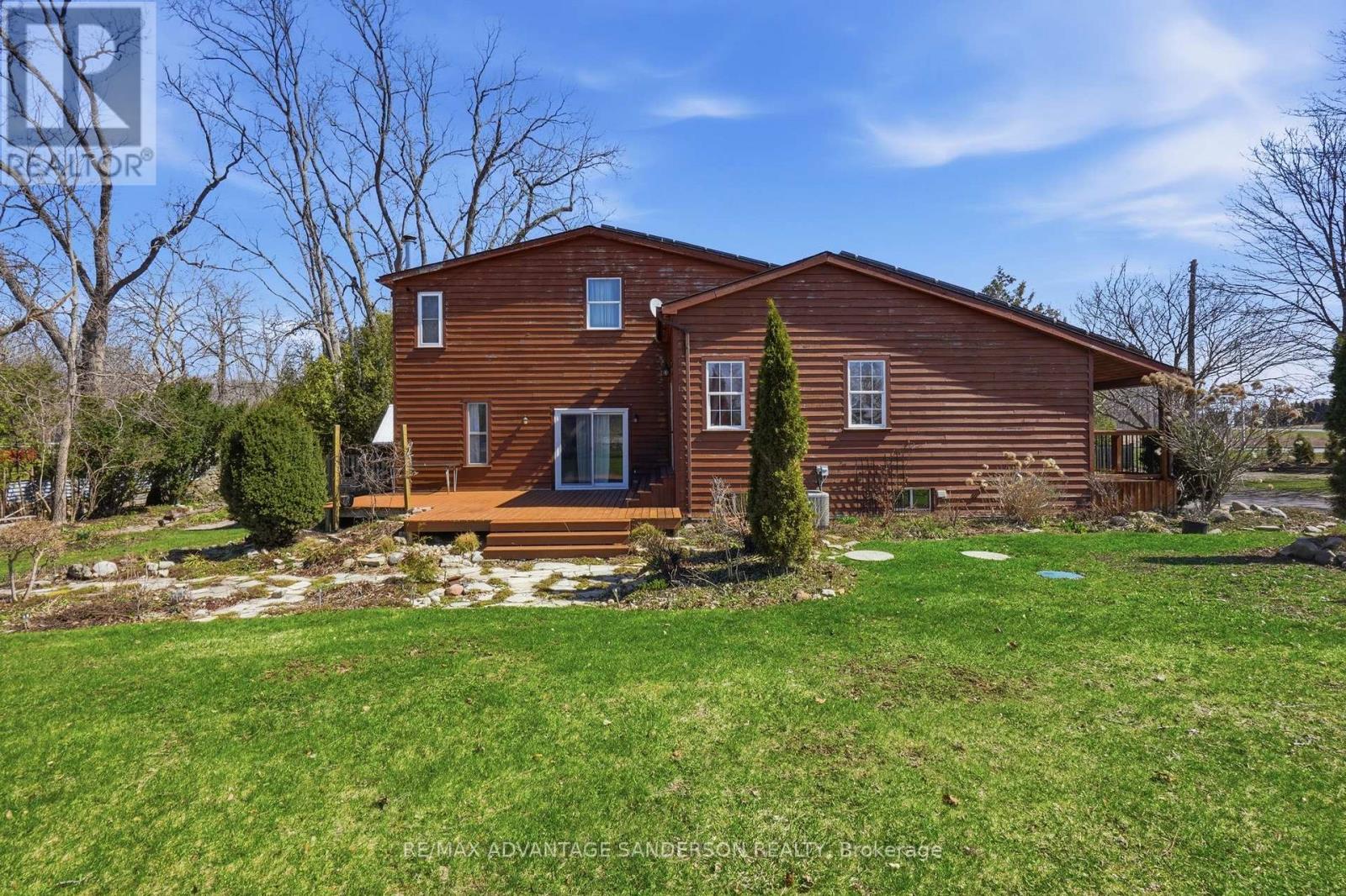 22476 Coldstream Road, Middlesex Centre, Ontario  N0L 1R0 - Photo 13 - X12990168