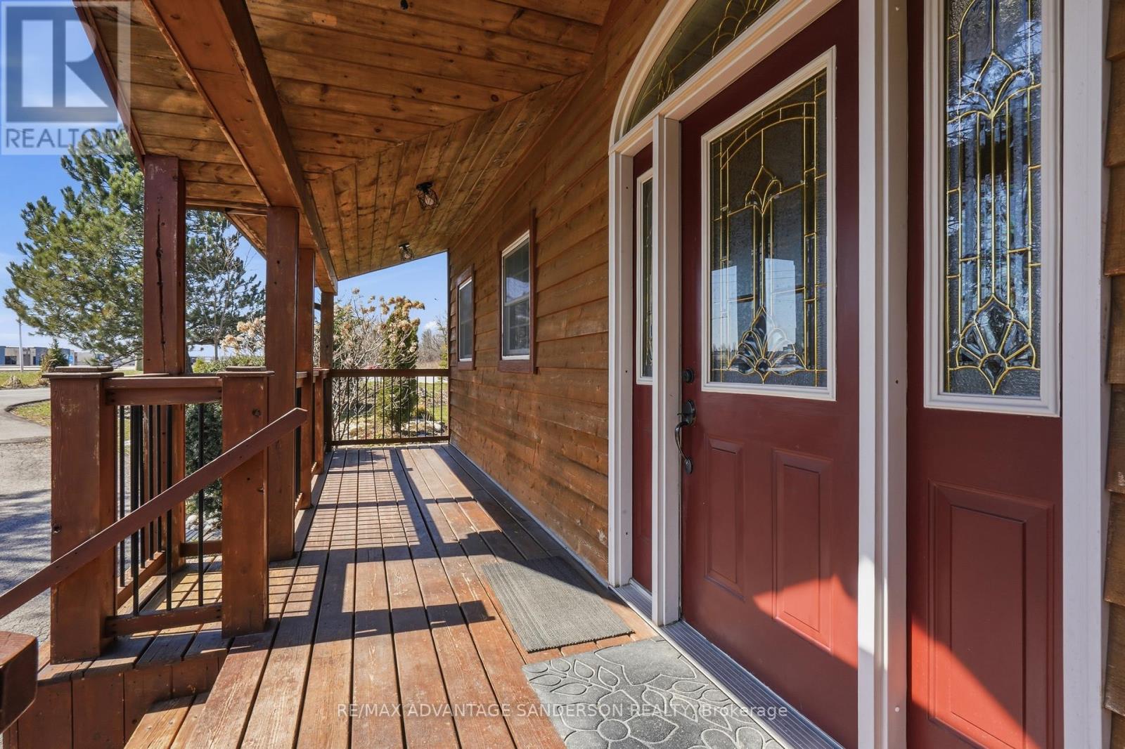 22476 Coldstream Road, Middlesex Centre, Ontario  N0L 1R0 - Photo 5 - X12990168