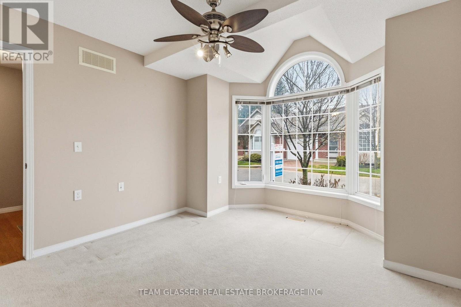 20 - 1555 Highbury Avenue N, London East, Ontario  N5Y 5R2 - Photo 13 - X12990318