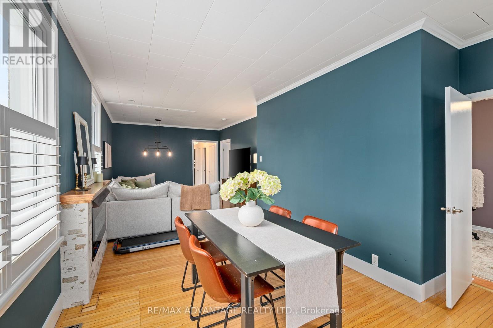 68 Cavendish Crescent, London North, Ontario  N6H 1A4 - Photo 6 - X12990472