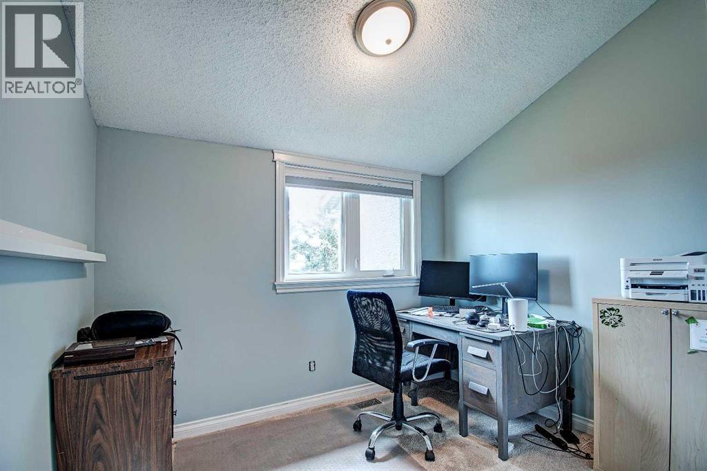 104 Hill Spring Meadows, Rural Rocky View County, Alberta  T4B 2A3 - Photo 26 - A2289131