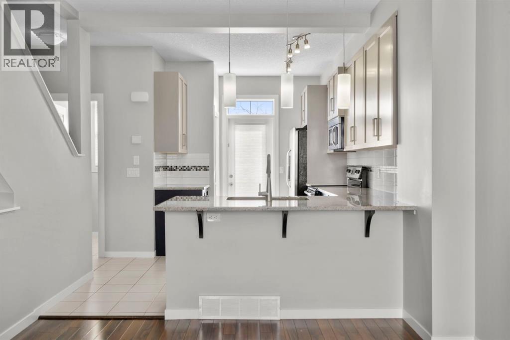 78 New Brighton Landing SE, Calgary, Alberta  T2Z 1C1 - Photo 12 - A2297833