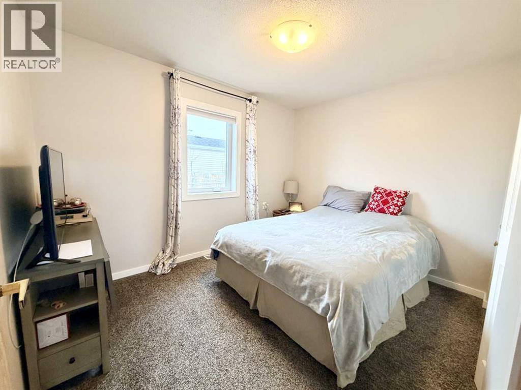 101 A & B 1 Avenue N, Linden, Alberta  T0M 1J0 - Photo 9 - A2300955