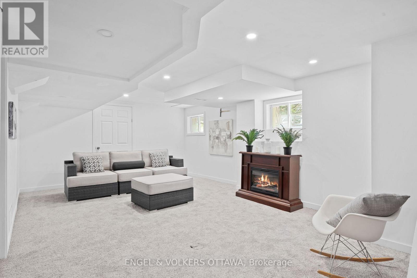 249 Faircrest Road, Ottawa, Ontario  K1H 5C9 - Photo 33 - X12990188