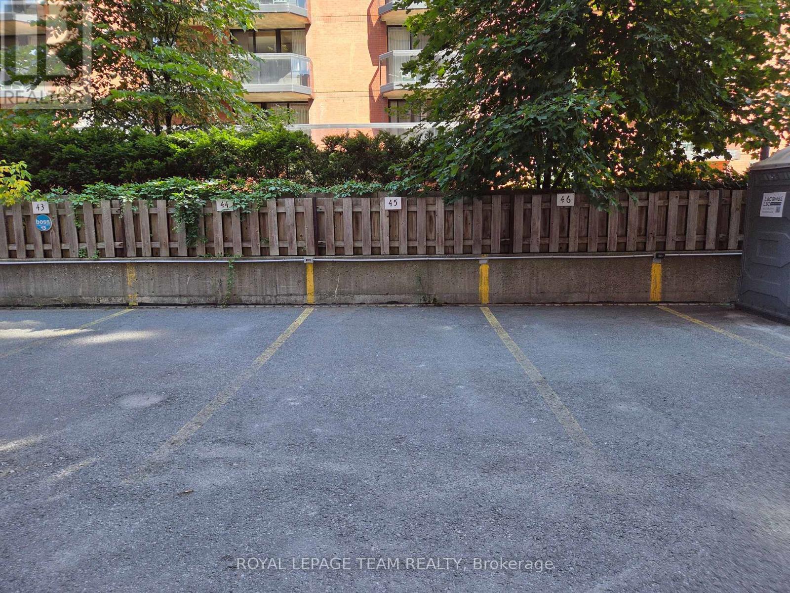 402 - 141 Somerset Street W, Ottawa, Ontario  K2P 2H1 - Photo 25 - X12990348