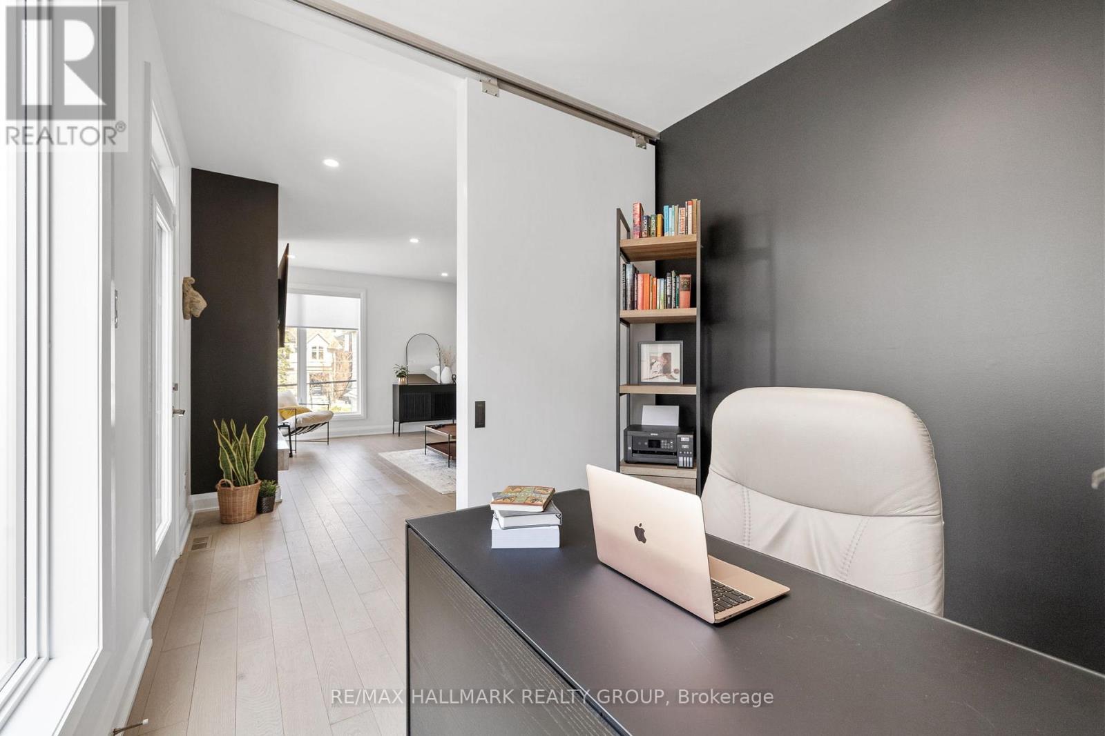 101 Tay Street, Ottawa, Ontario  K2A 2H1 - Photo 19 - X12990368