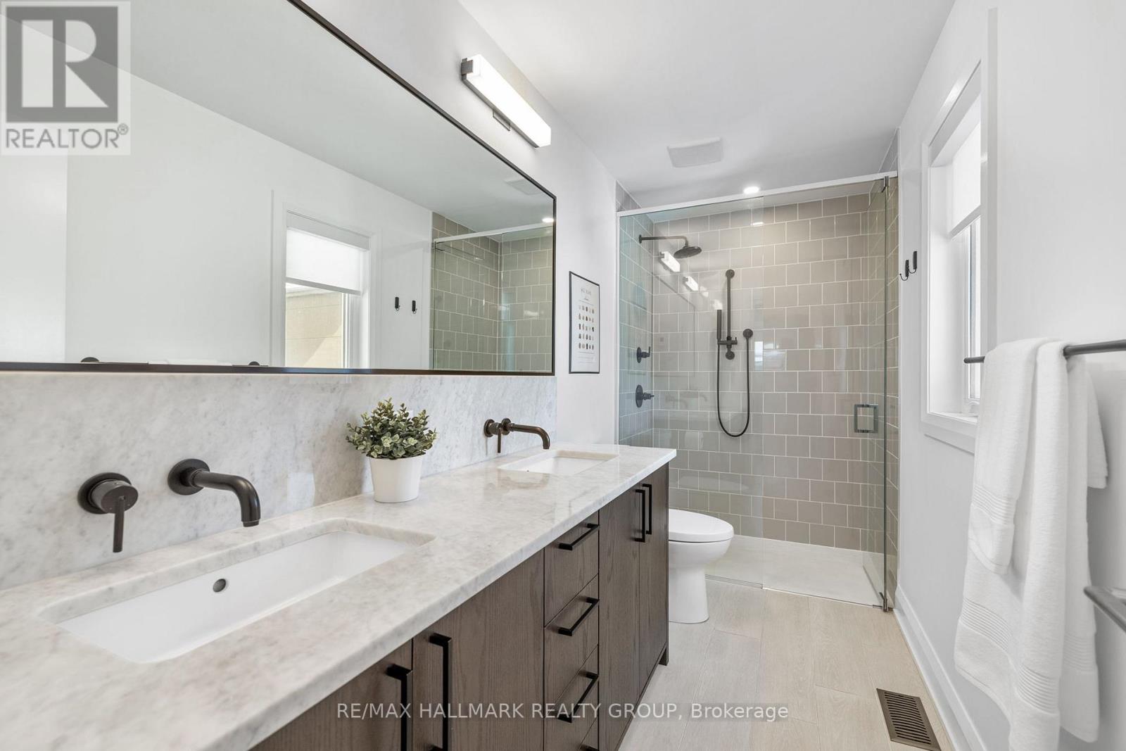 101 Tay Street, Ottawa, Ontario  K2A 2H1 - Photo 26 - X12990368