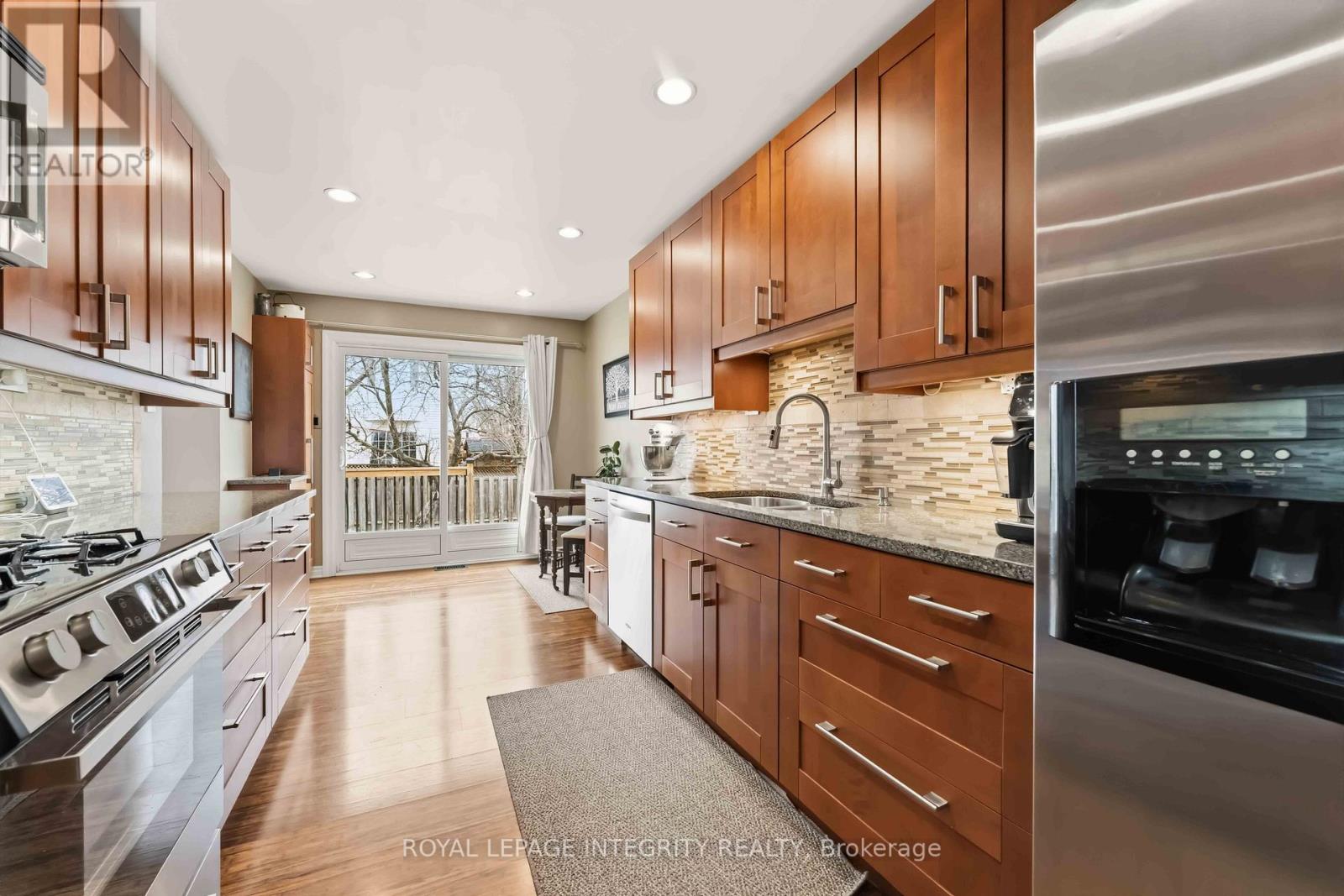 30 Longden Place, Ottawa, Ontario  K2M 1V2 - Photo 13 - X12990420