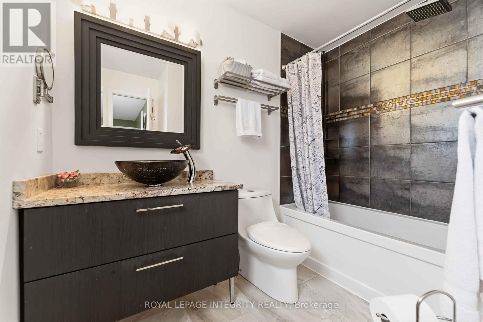 30 Longden Place, Ottawa, Ontario  K2M 1V2 - Photo 27 - X12990420