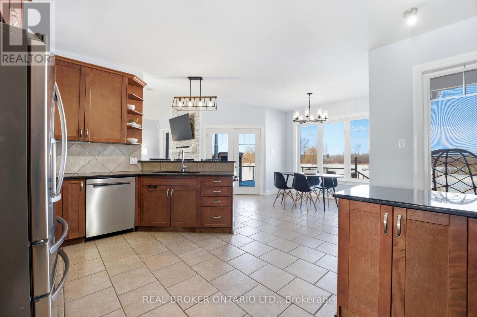 933 Craig Road, North Grenville, Ontario  K0G 1S0 - Photo 14 - X12990432