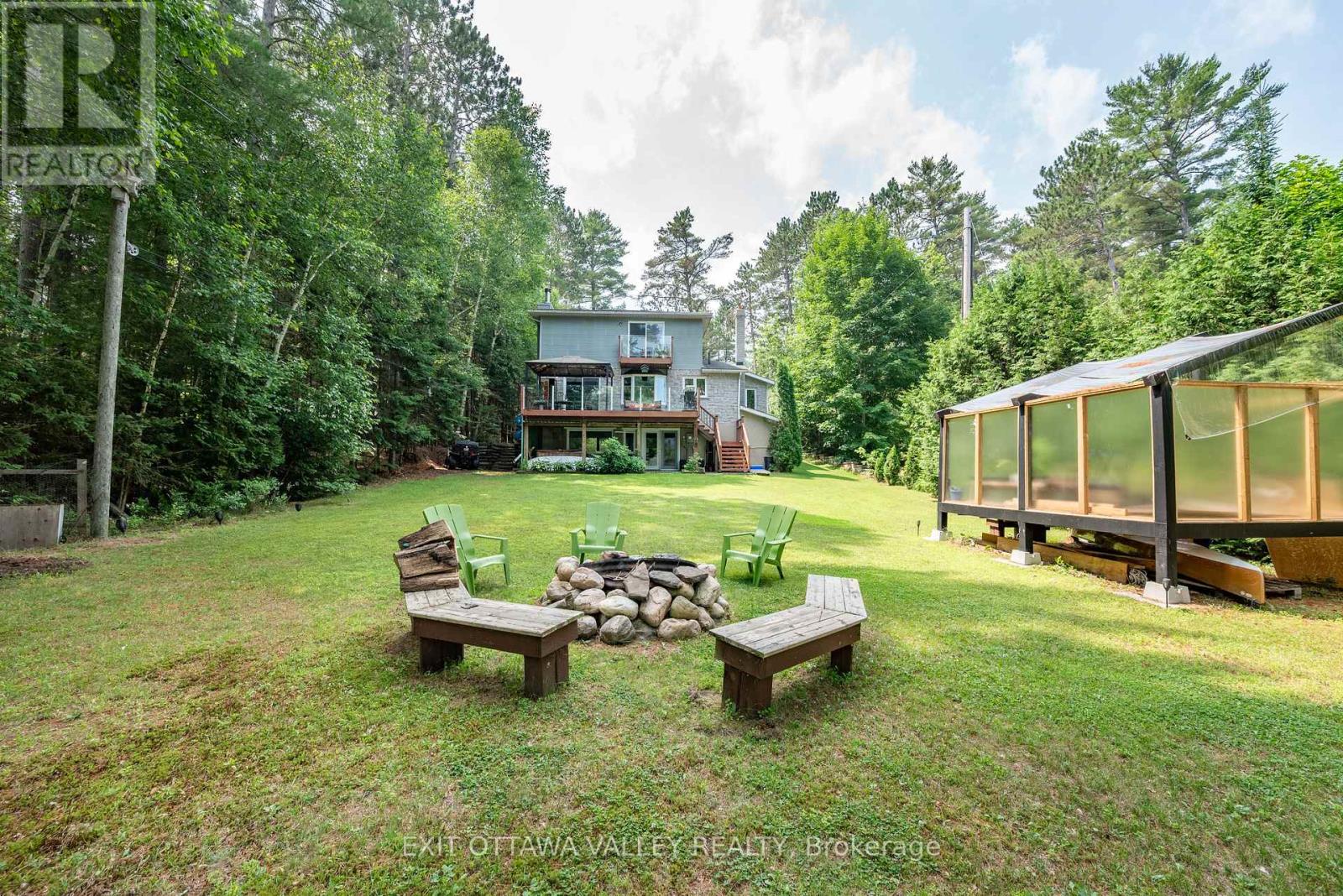 10 Ryans Camp Lane, Laurentian Hills, Ontario  K0J 1P0 - Photo 46 - X12990382