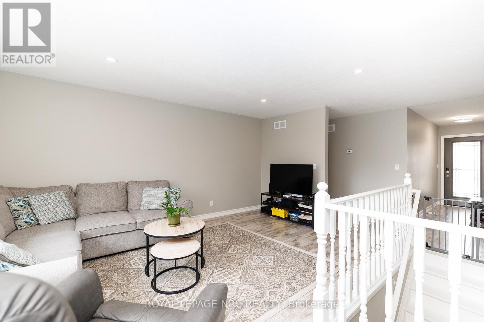 109 Calla Terrace, Welland, Ontario  L3C 7C2 - Photo 13 - X12990100