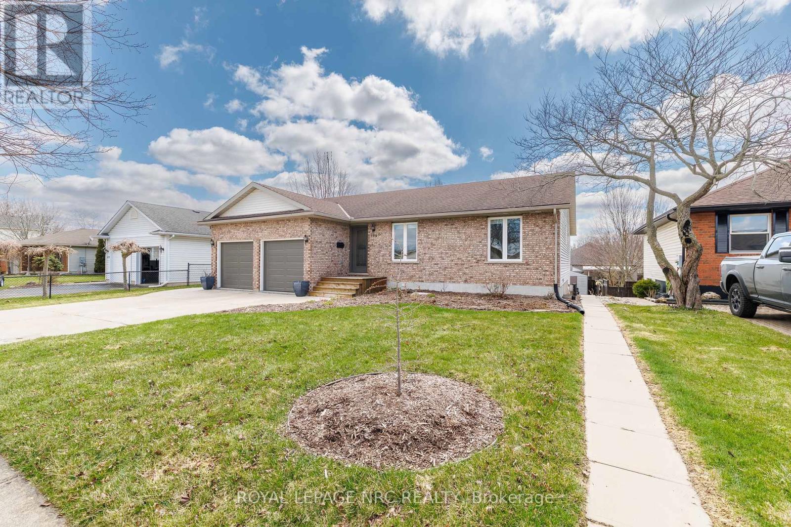 109 Calla Terrace, Welland, Ontario  L3C 7C2 - Photo 2 - X12990100