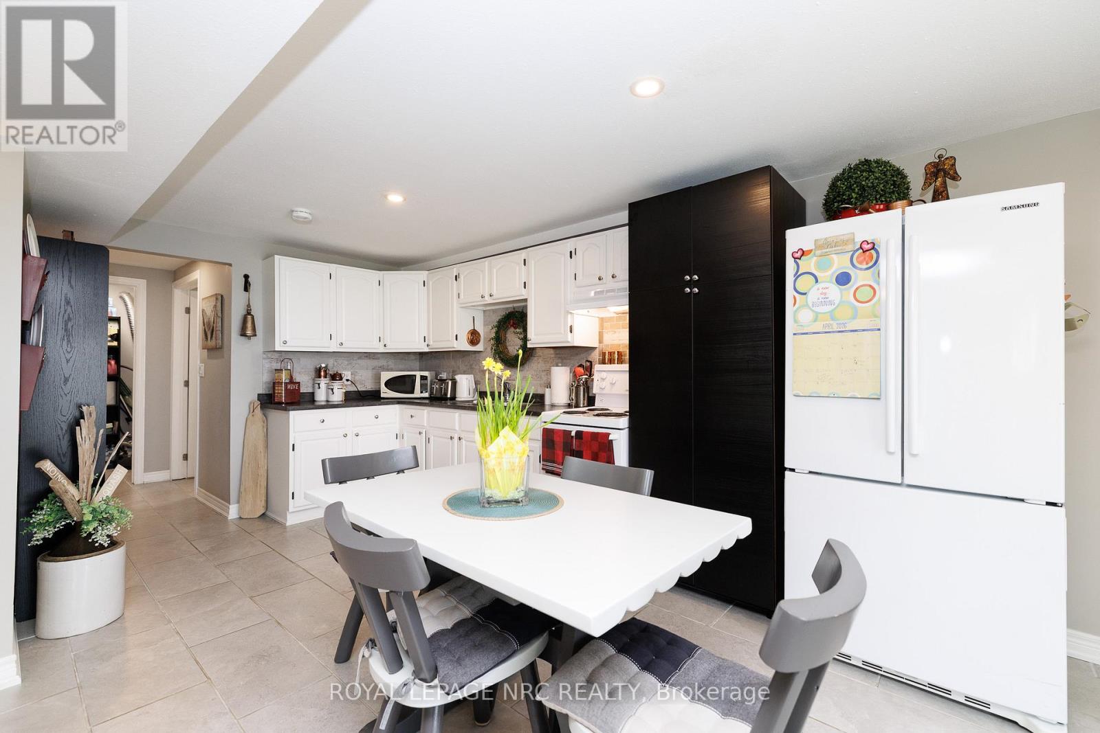 109 Calla Terrace, Welland, Ontario  L3C 7C2 - Photo 34 - X12990100