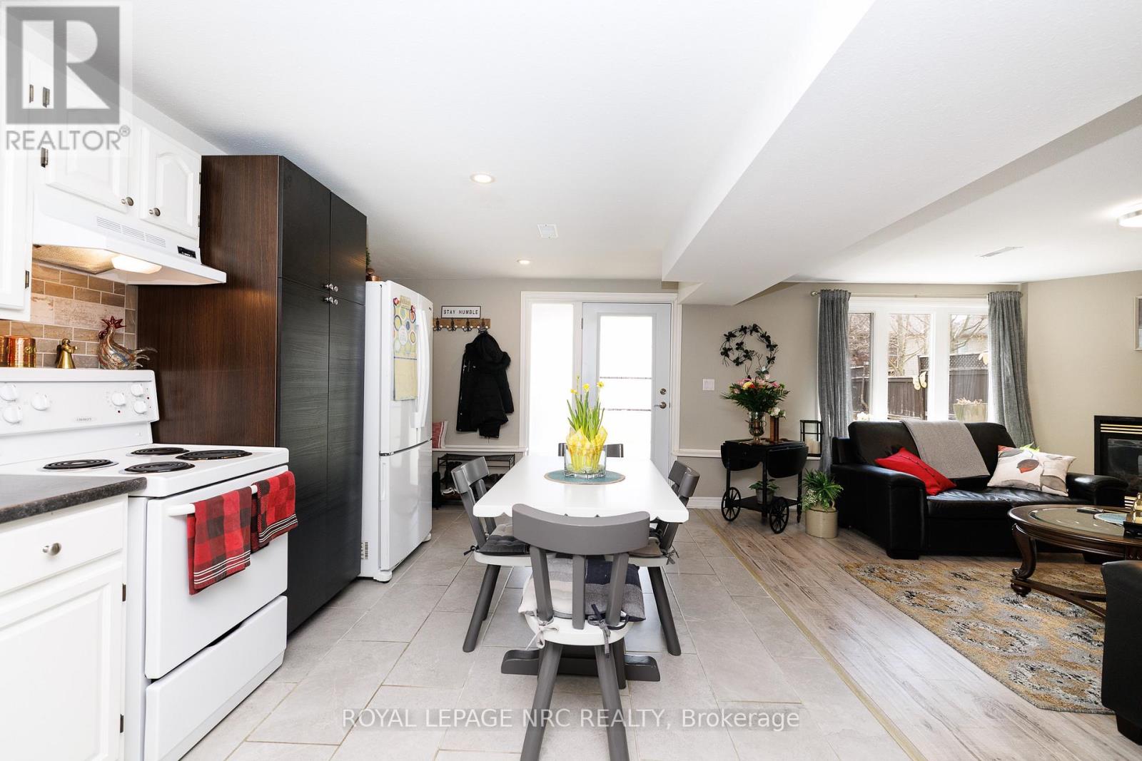 109 Calla Terrace, Welland, Ontario  L3C 7C2 - Photo 36 - X12990100