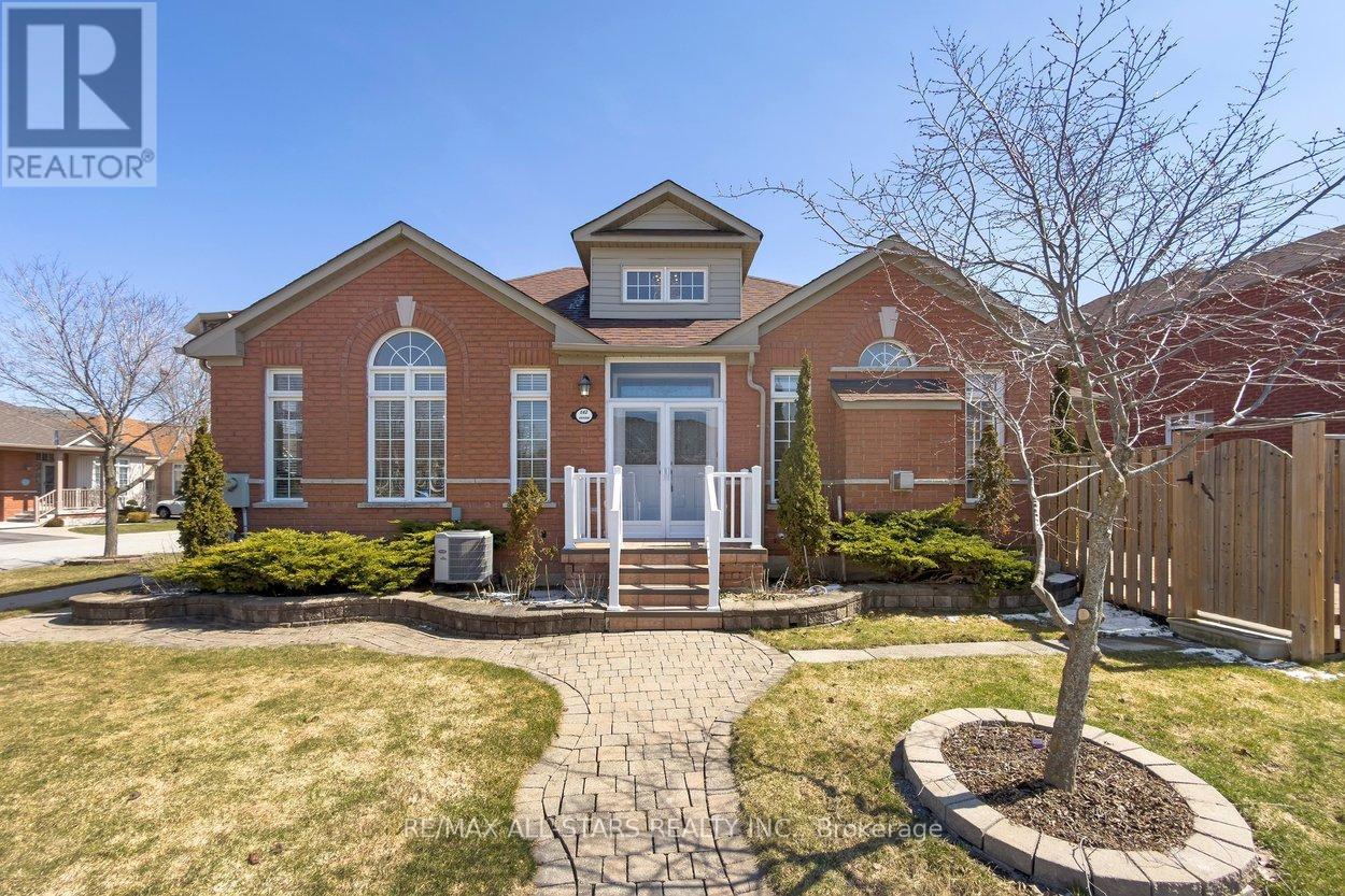 142 Saffron Street, Markham, Ontario  L6E 1M3 - Photo 2 - N12975960