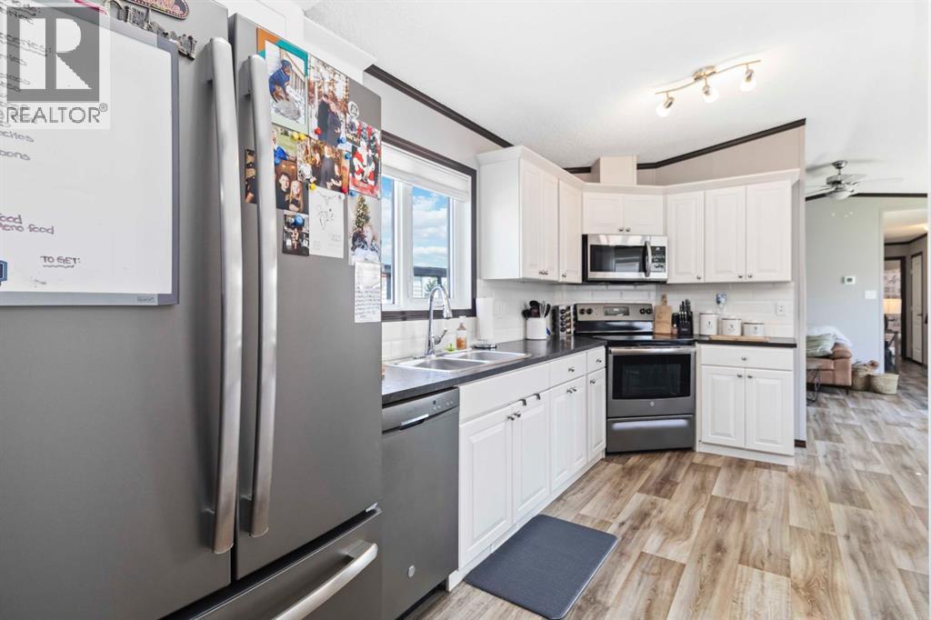 161 Card Crescent, Fort Mcmurray, Alberta  T9K 2H6 - Photo 13 - A2279093