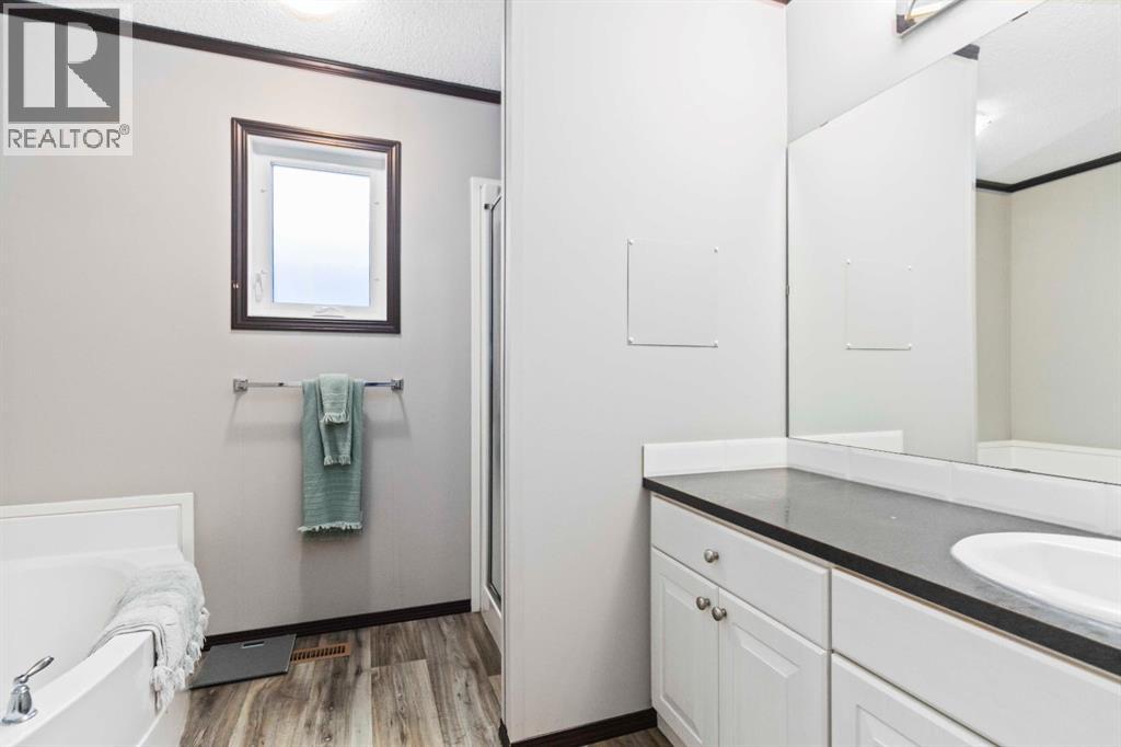 161 Card Crescent, Fort Mcmurray, Alberta  T9K 2H6 - Photo 16 - A2279093