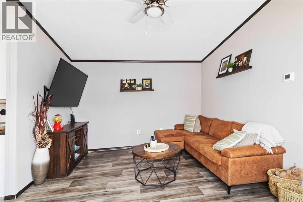 161 Card Crescent, Fort Mcmurray, Alberta  T9K 2H6 - Photo 6 - A2279093