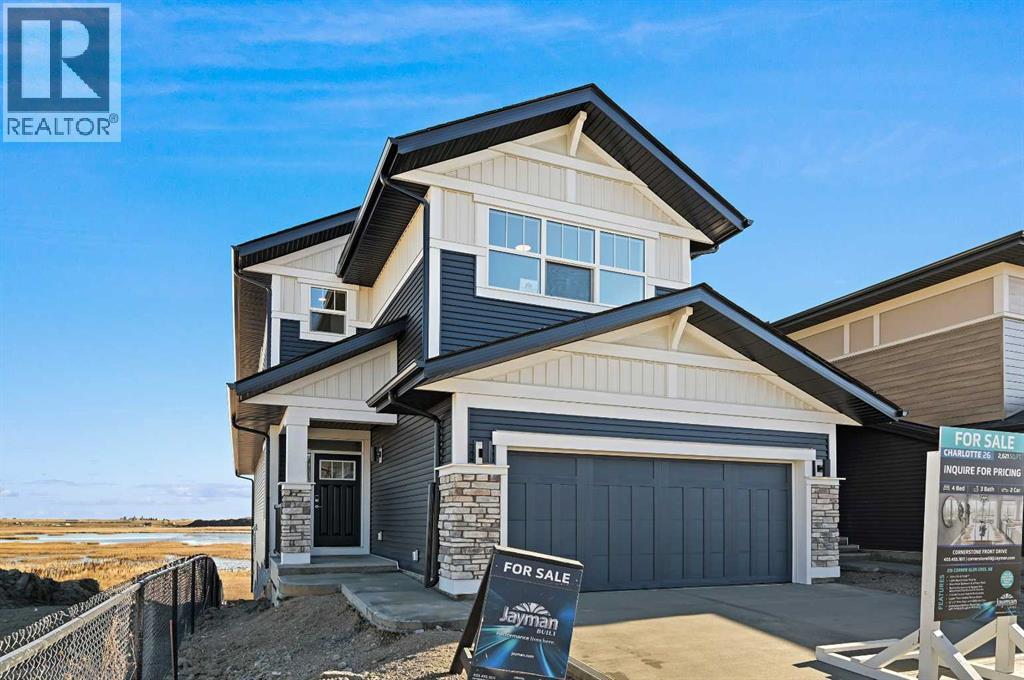 215 Corner Glen Crescent NE, Calgary, Alberta