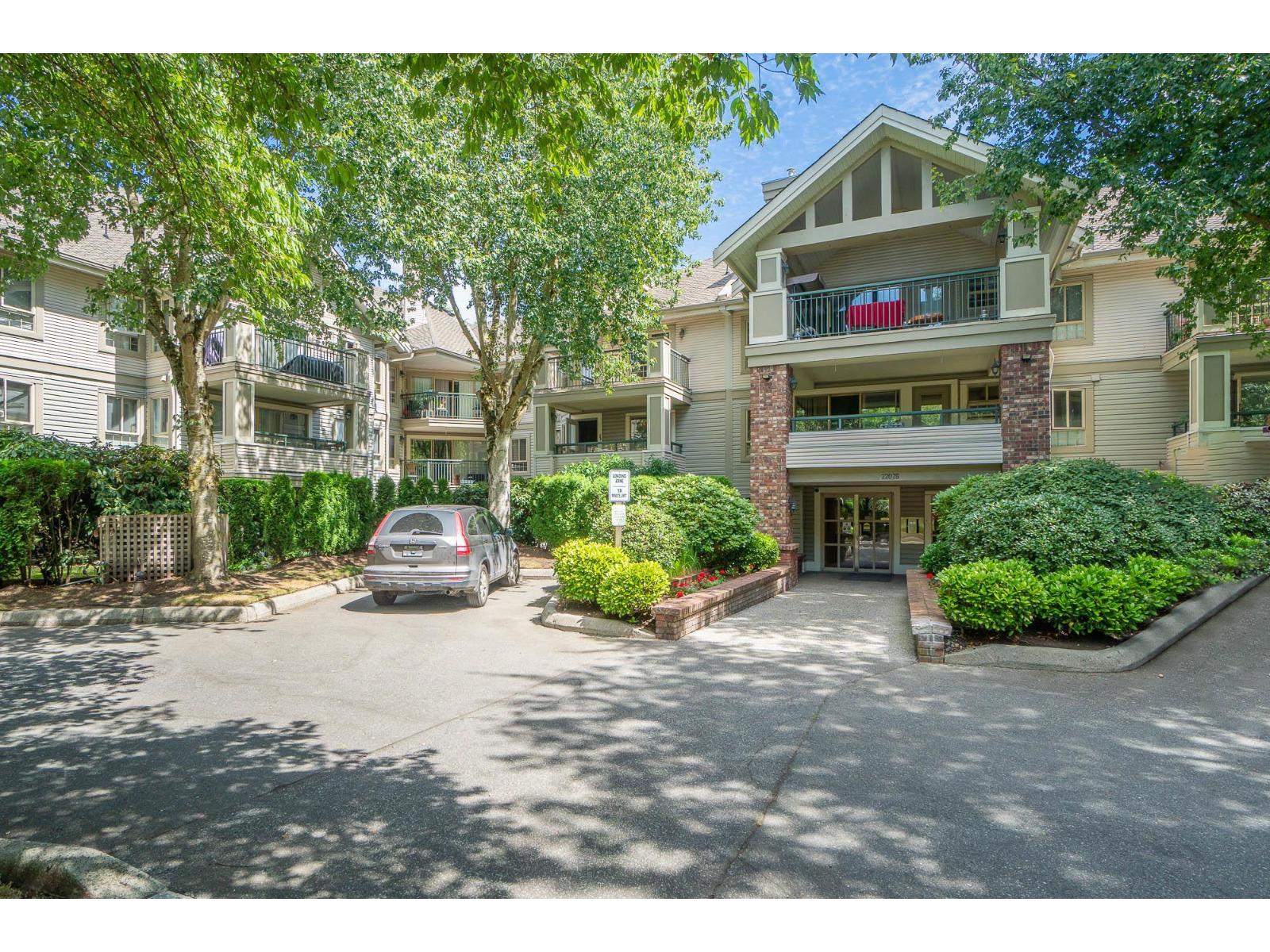 119 22025 48 AVENUE, Langley, British Columbia