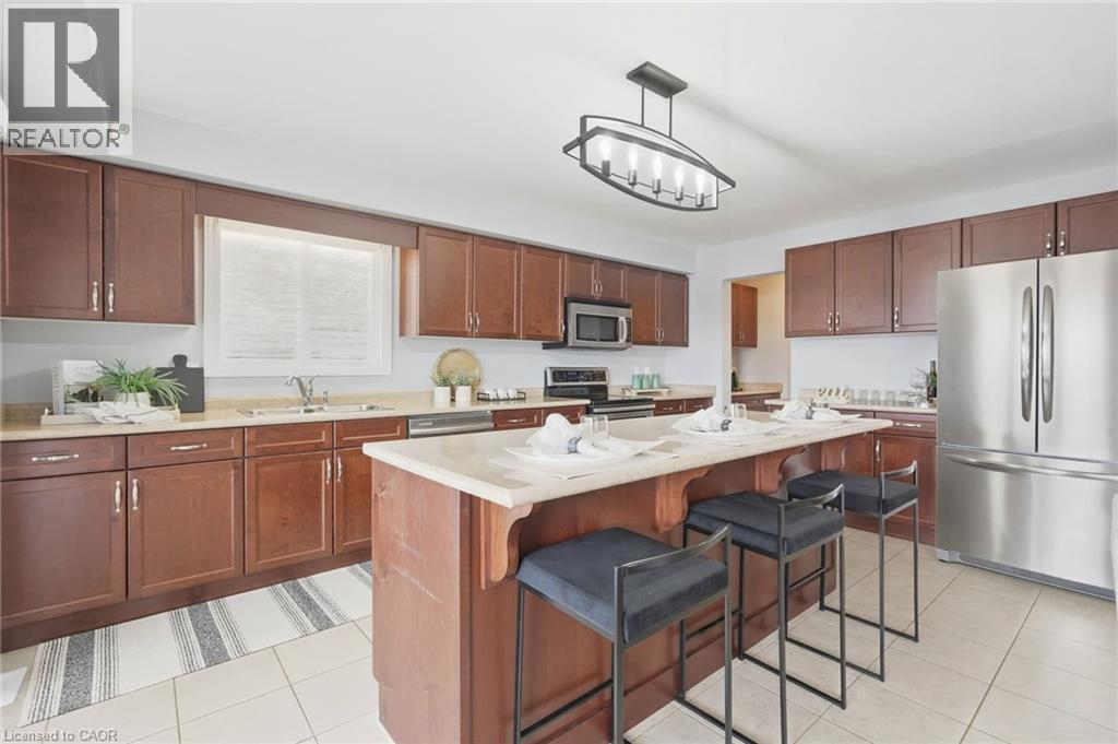 4021 Bush Crescent, Beamsville, Ontario  L3J 0H2 - Photo 7 - 40811966