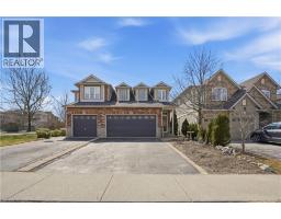 52 SUNNYCROFT Court, Waterdown, Ontario