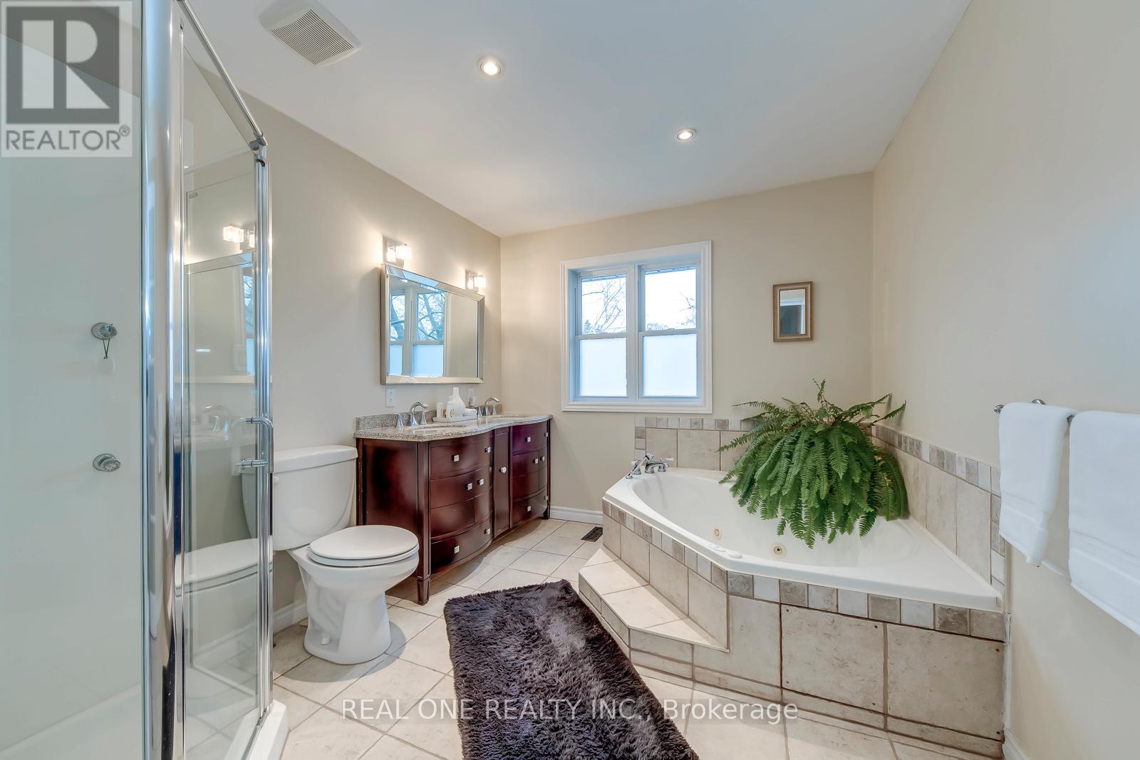 179 Shanley Terrace, Oakville, Ontario  L6K 2H7 - Photo 25 - W12963186