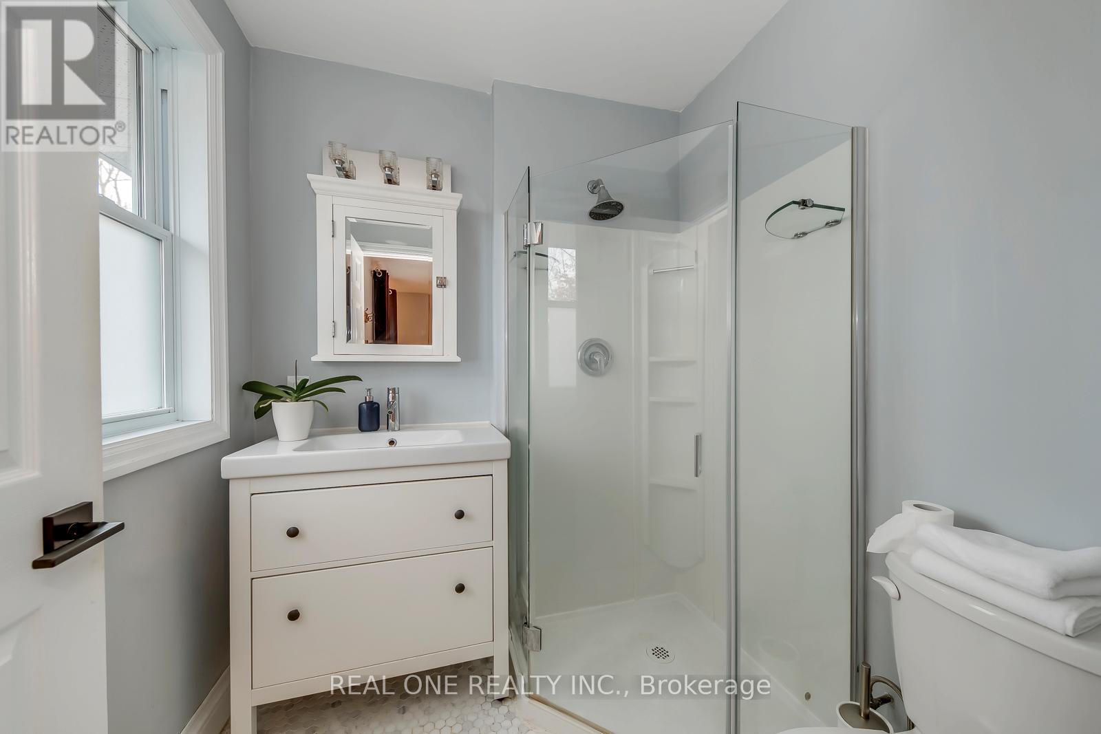 179 Shanley Terrace, Oakville, Ontario  L6K 2H7 - Photo 27 - W12963186