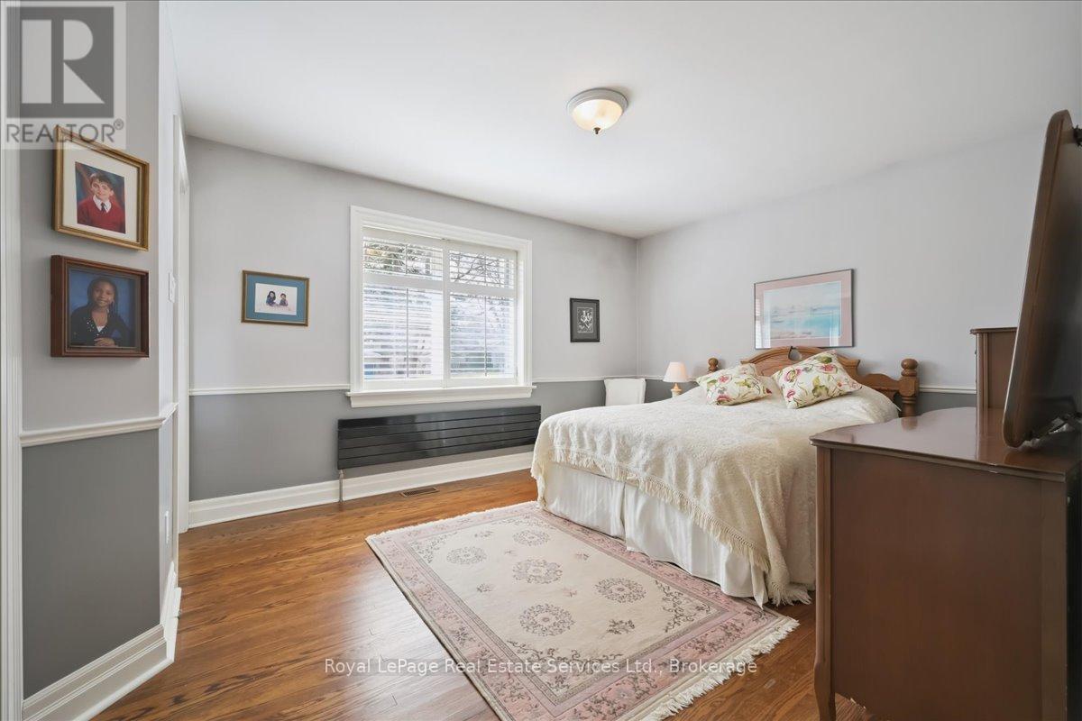 281 Pinehurst Drive, Oakville, Ontario  L6J 4X2 - Photo 26 - W12883950