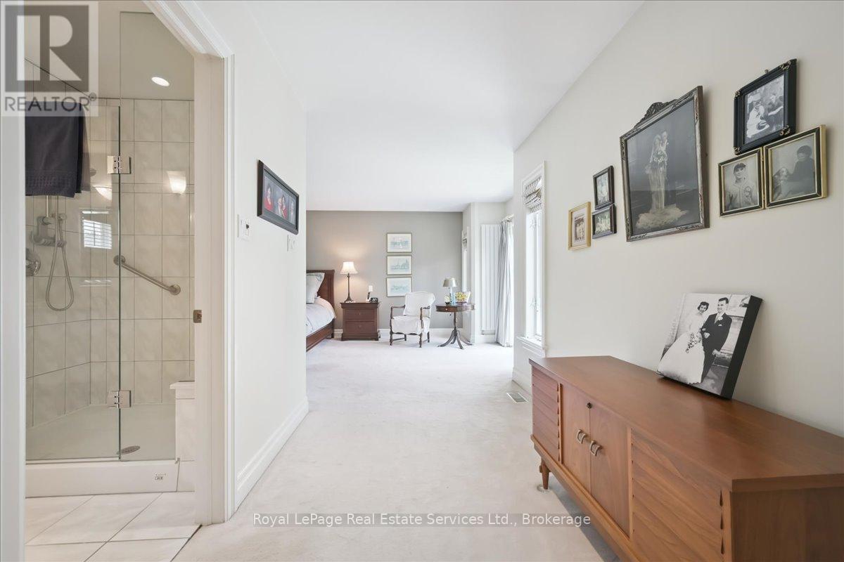 281 Pinehurst Drive, Oakville, Ontario  L6J 4X2 - Photo 29 - W12883950