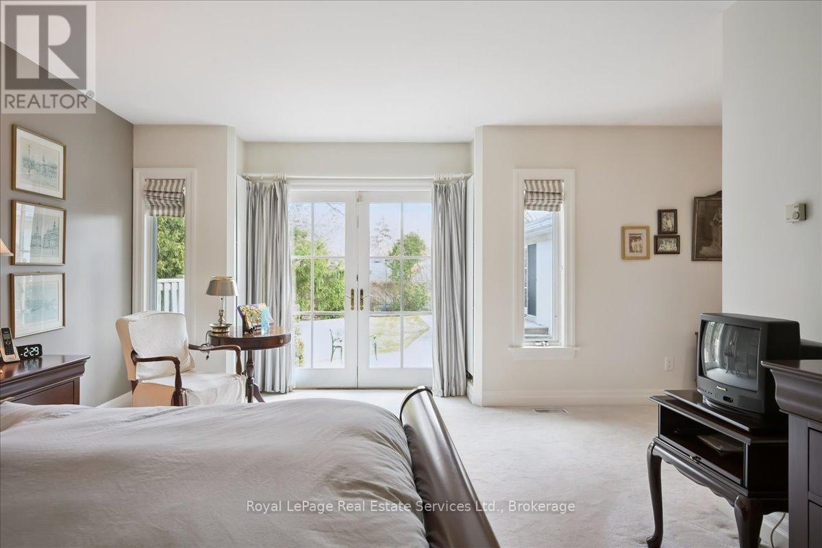 281 Pinehurst Drive, Oakville, Ontario  L6J 4X2 - Photo 34 - W12883950