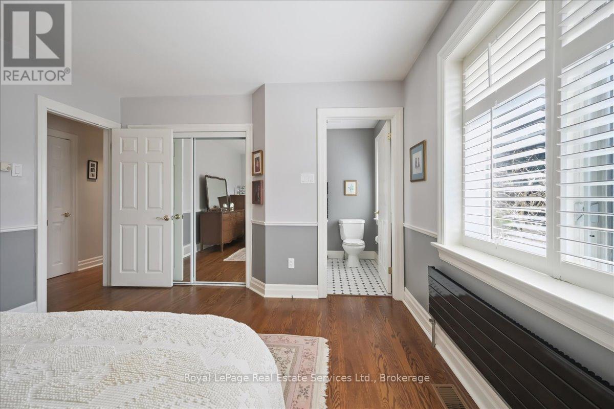 281 Pinehurst Drive, Oakville, Ontario  L6J 4X2 - Photo 27 - W12883950