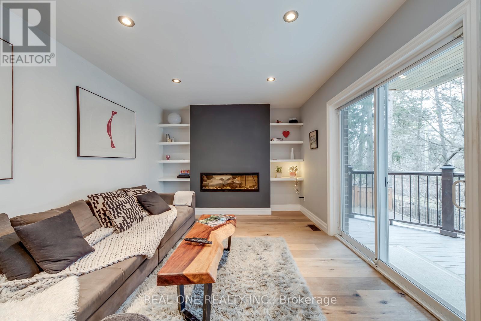 179 Shanley Terrace, Oakville, Ontario  L6K 2H7 - Photo 9 - W12963186