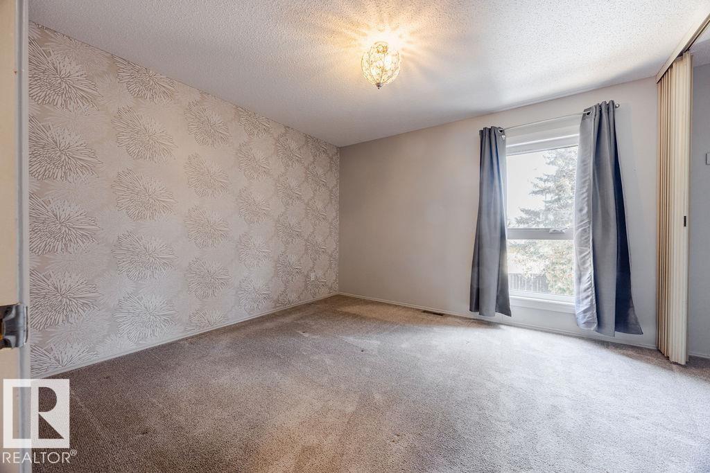 12032 25 Av Nw, Edmonton, Alberta  T6J 4L3 - Photo 20 - E4482021