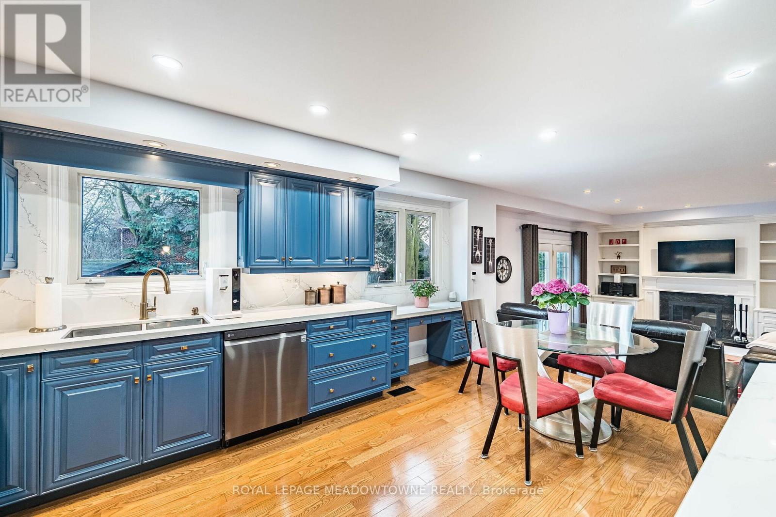 8 Wadsworth Circle, Brampton, Ontario  L6Z 1W7 - Photo 19 - W12977592