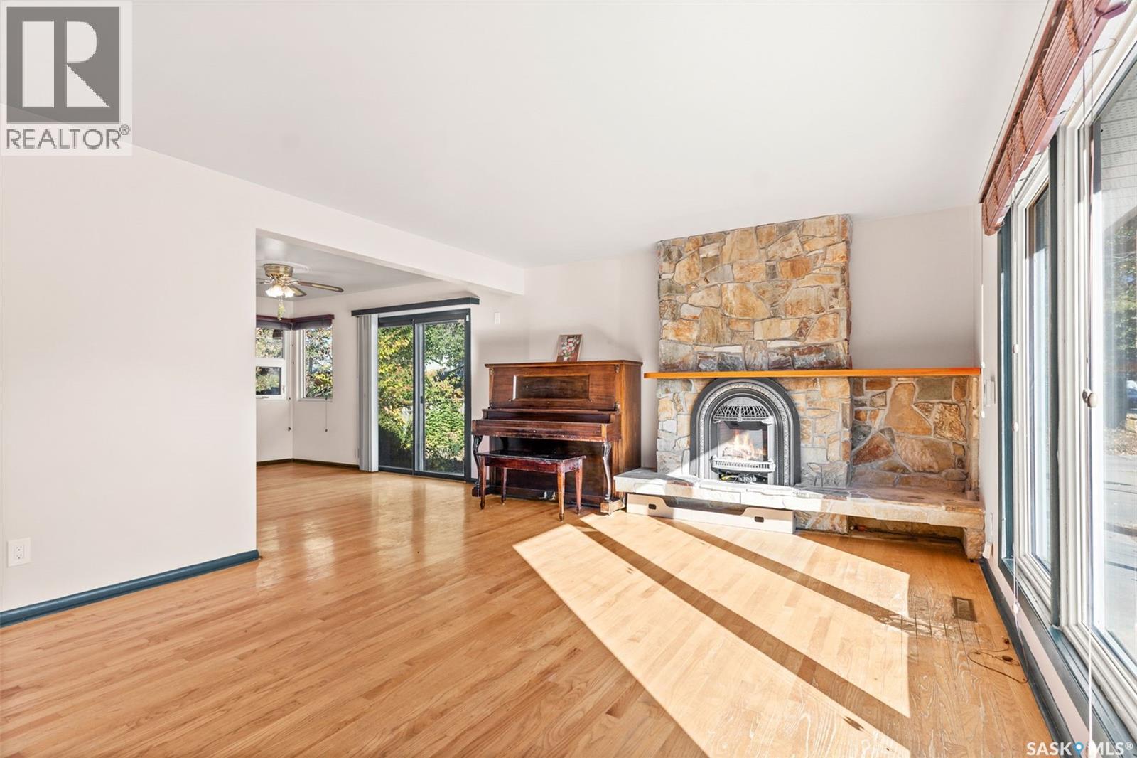 13 Weir Crescent, Saskatoon, Saskatchewan  S7H 3A8 - Photo 8 - SK032697