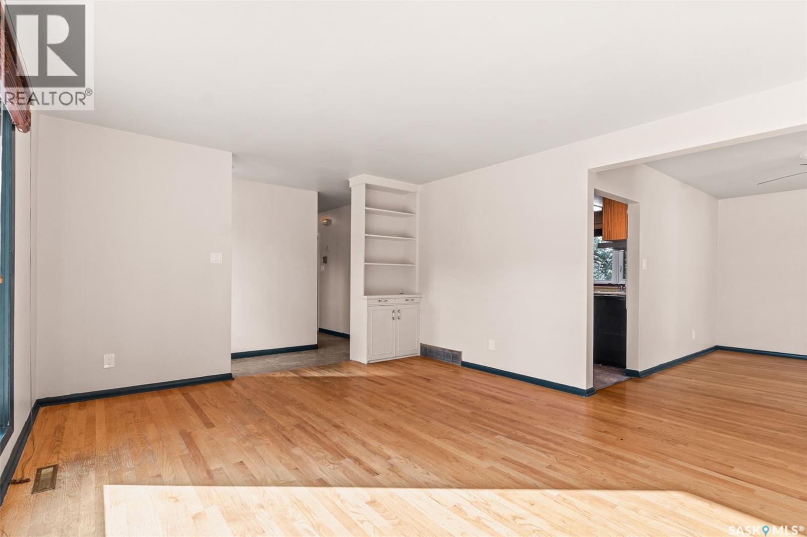 13 Weir Crescent, Saskatoon, Saskatchewan  S7H 3A8 - Photo 9 - SK032697