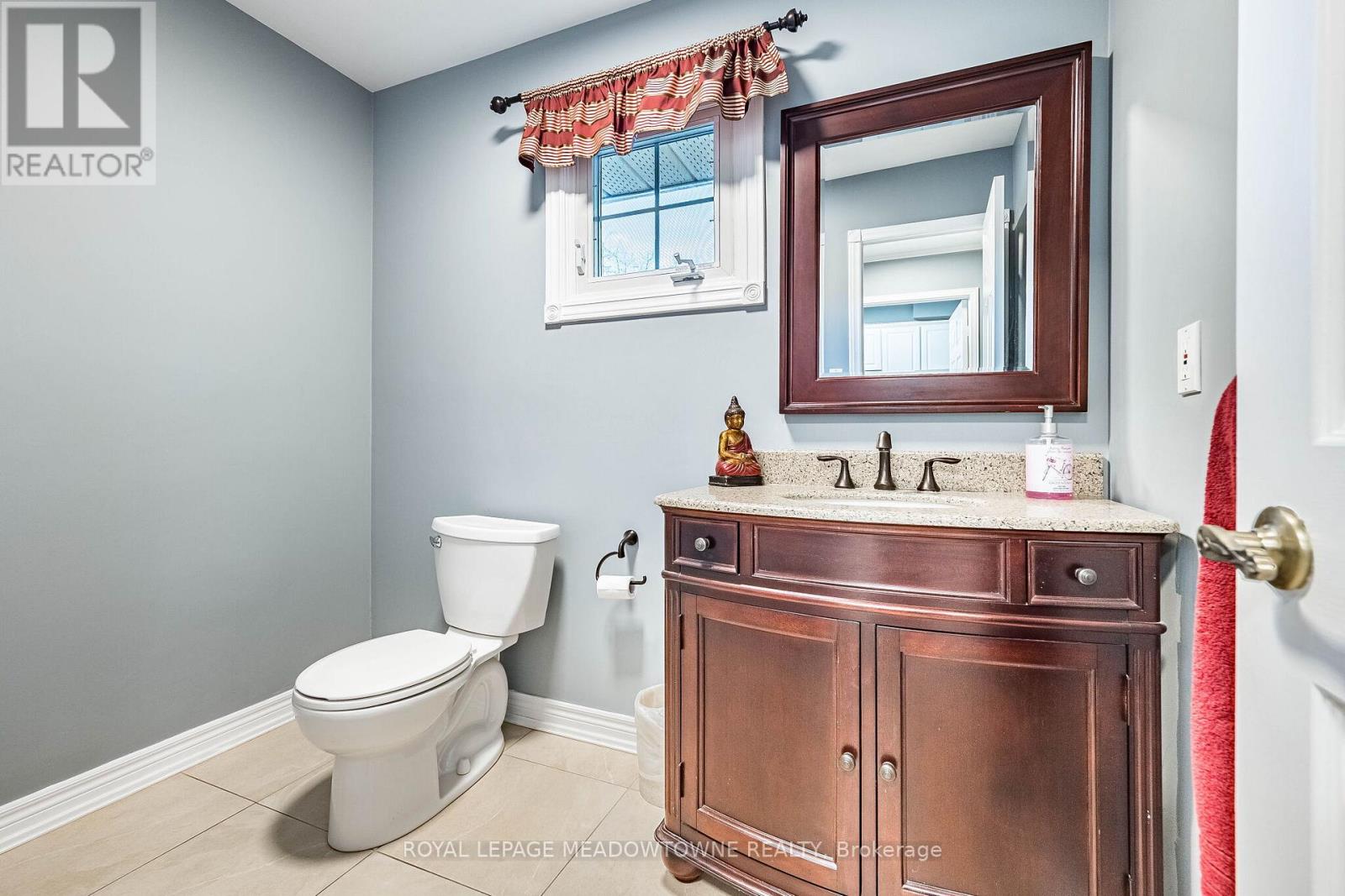 8 Wadsworth Circle, Brampton, Ontario  L6Z 1W7 - Photo 23 - W12977592