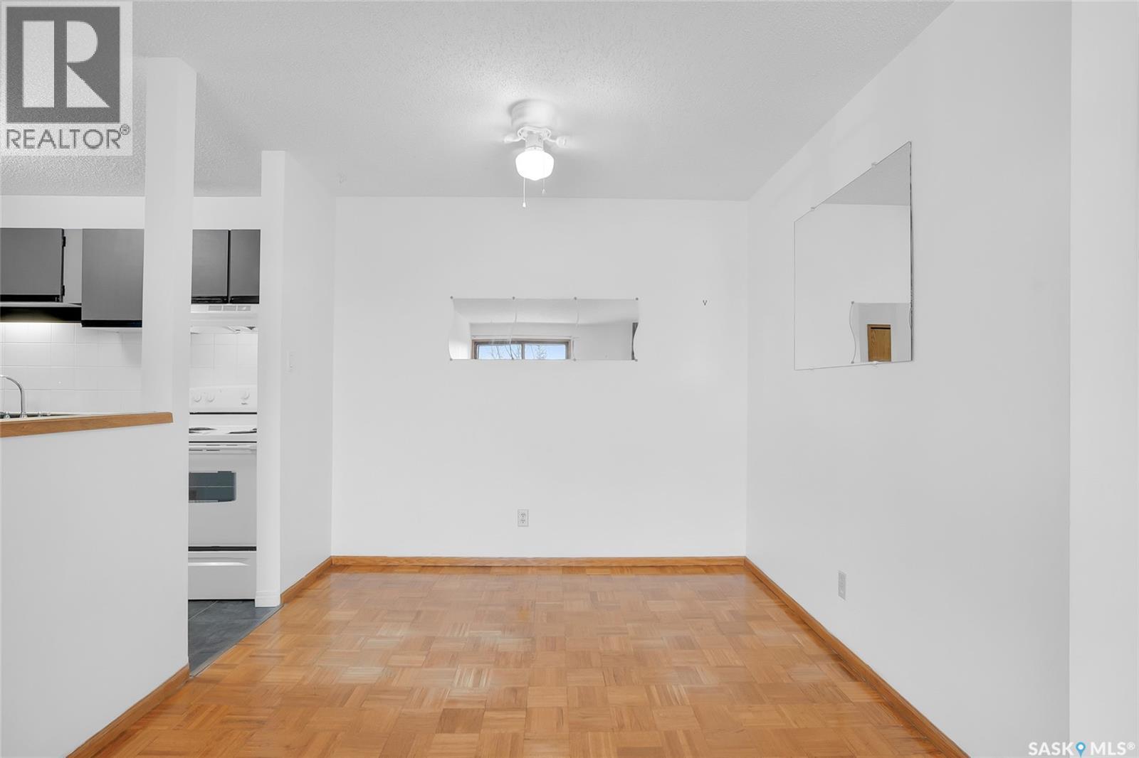 304 385 Kingsmere Boulevard, Saskatoon, Saskatchewan  S7J 4J6 - Photo 7 - SK032661